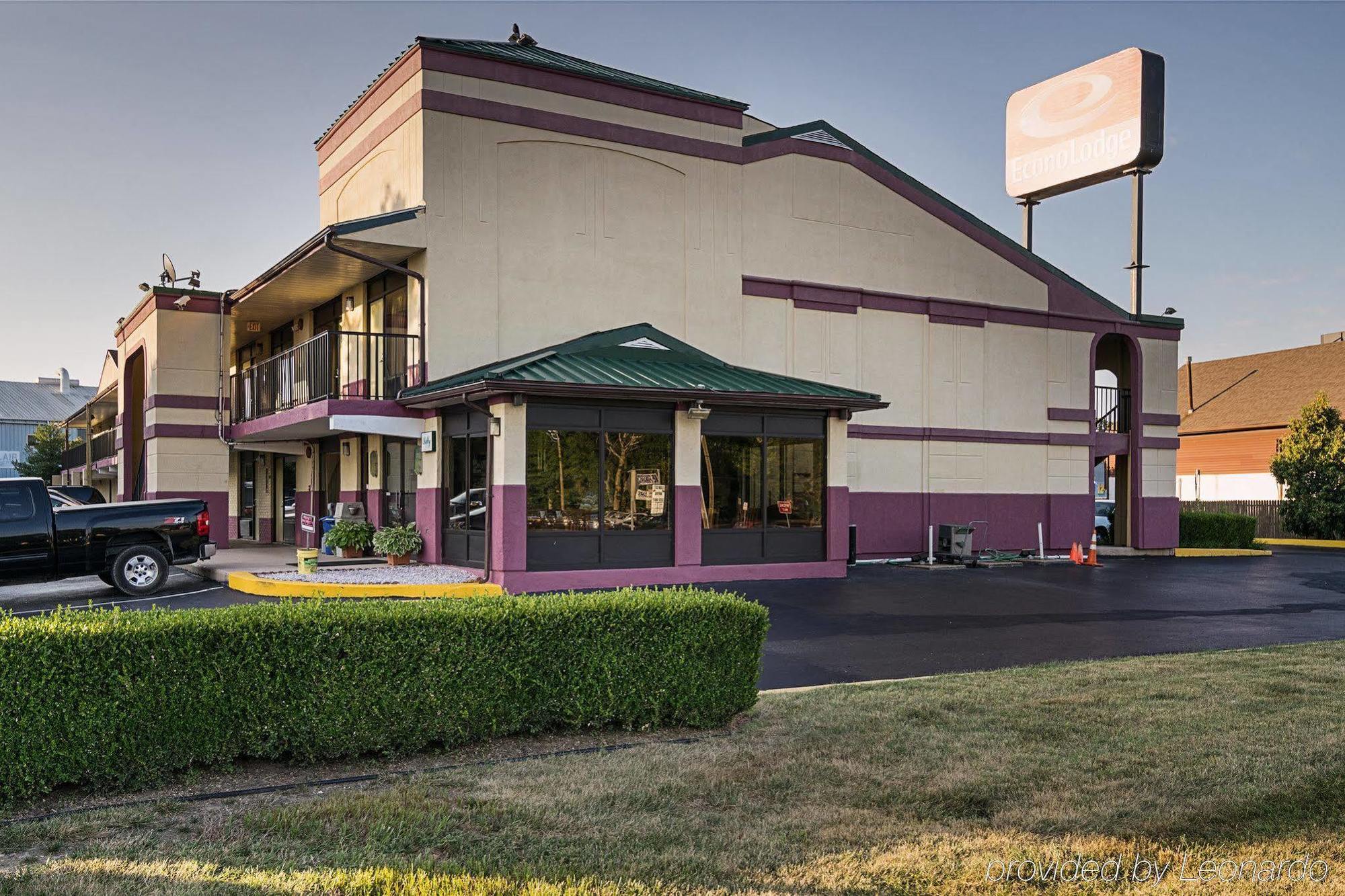 Econo Lodge Airport New Castle Exterior foto